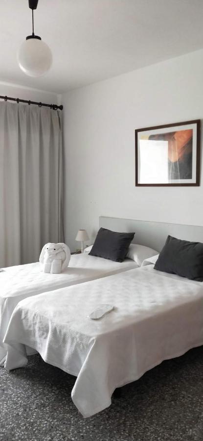 Hostal S'Algaret Fornells (Menorca) Exterior foto