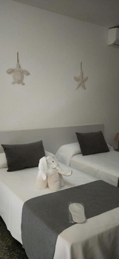 Hostal S'Algaret Fornells (Menorca) Exterior foto